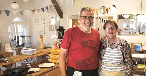 2023-2_FF_Kochen_Ruth_und_Roger_web